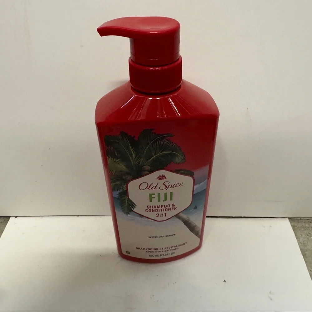 Old Spice Fiji Shampoo and Conditioner 21.9 OZ